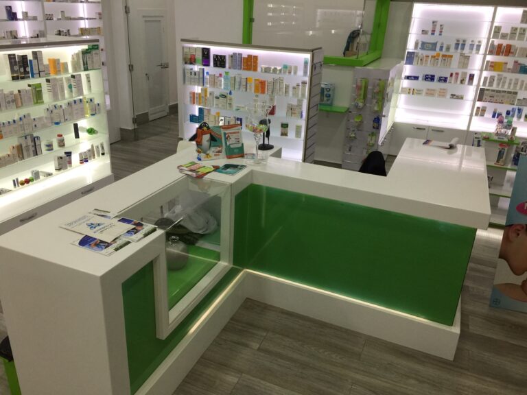 PHARMACIE MODERNE